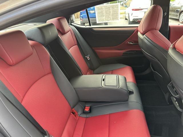 used 2022 Lexus ES 300h car, priced at $29,411