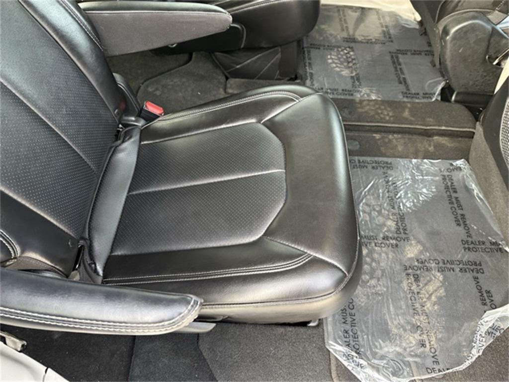 used 2024 Chrysler Pacifica car, priced at $28,446