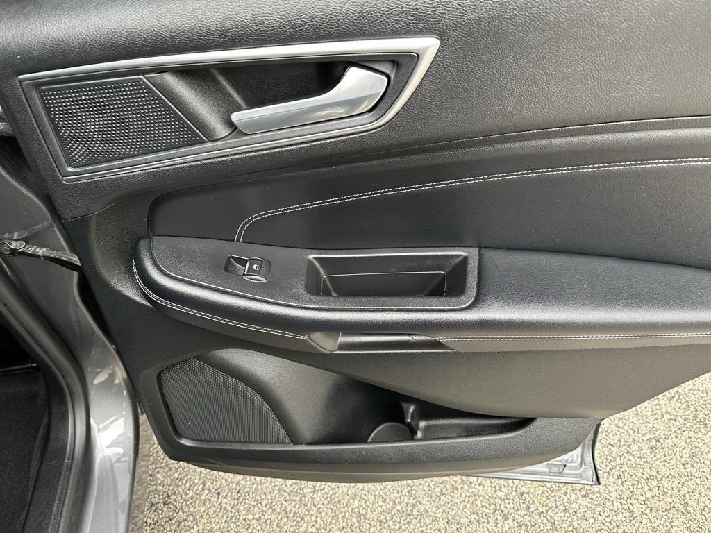 used 2022 Ford Edge car, priced at $20,225