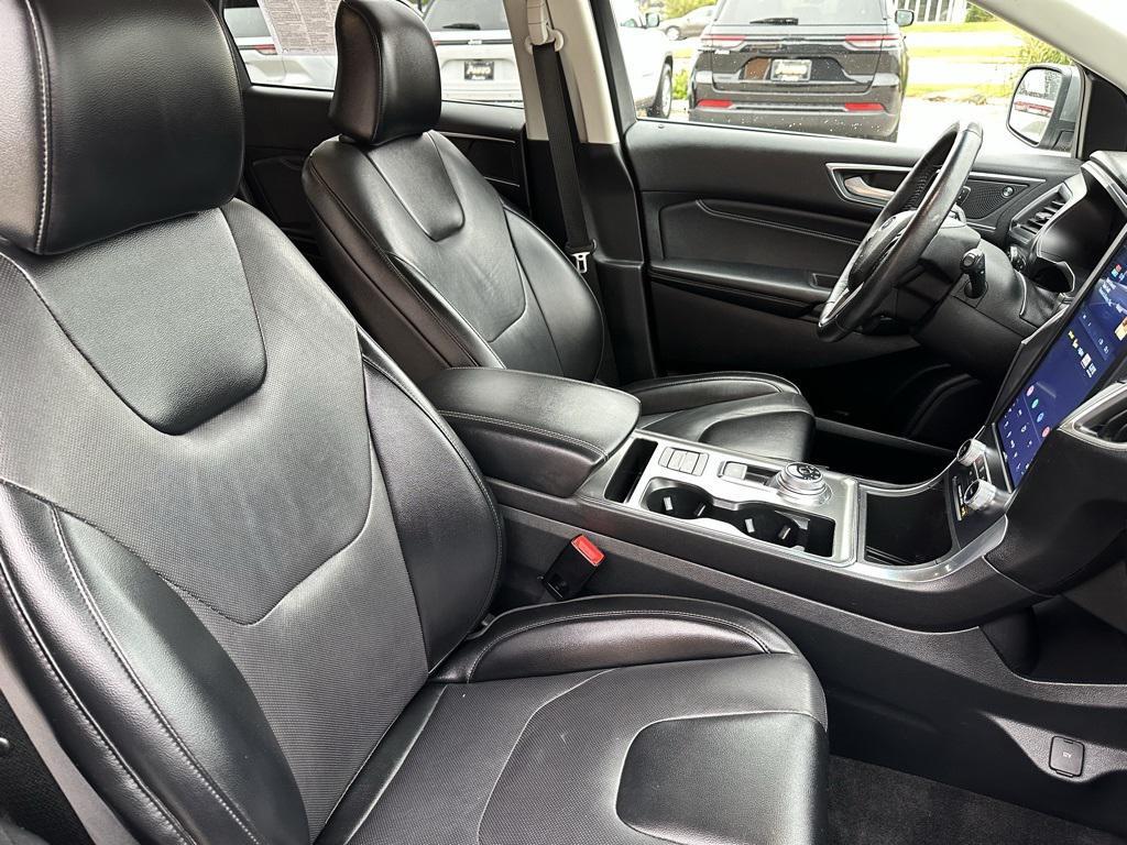 used 2022 Ford Edge car, priced at $20,225