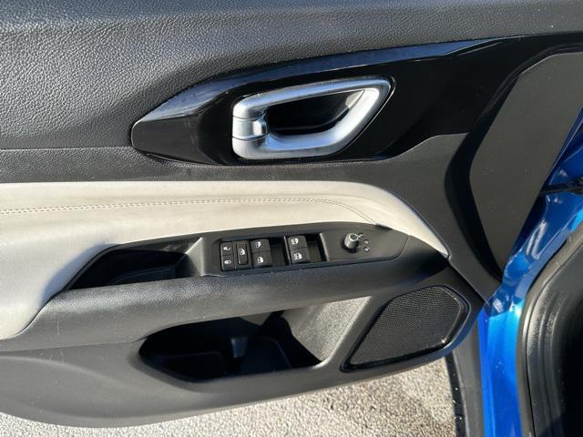 used 2023 Jeep Compass car, priced at $21,111