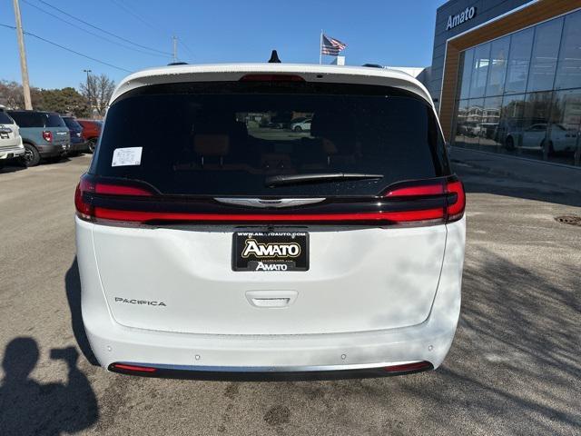 new 2026 Chrysler Pacifica car, priced at $51,556