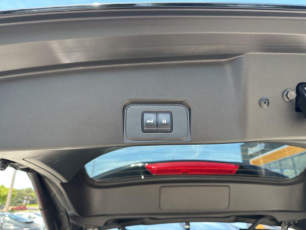 used 2025 Nissan Rogue car, priced at $21,579