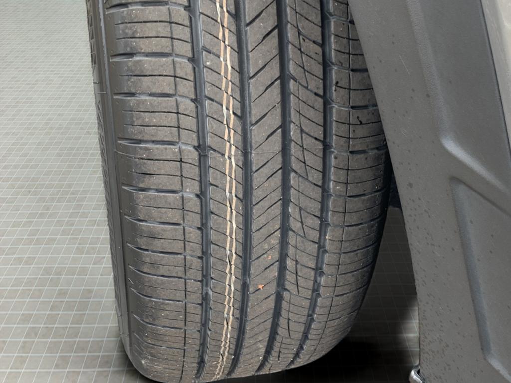 used 2024 Hyundai TUCSON Hybrid car, priced at $26,500