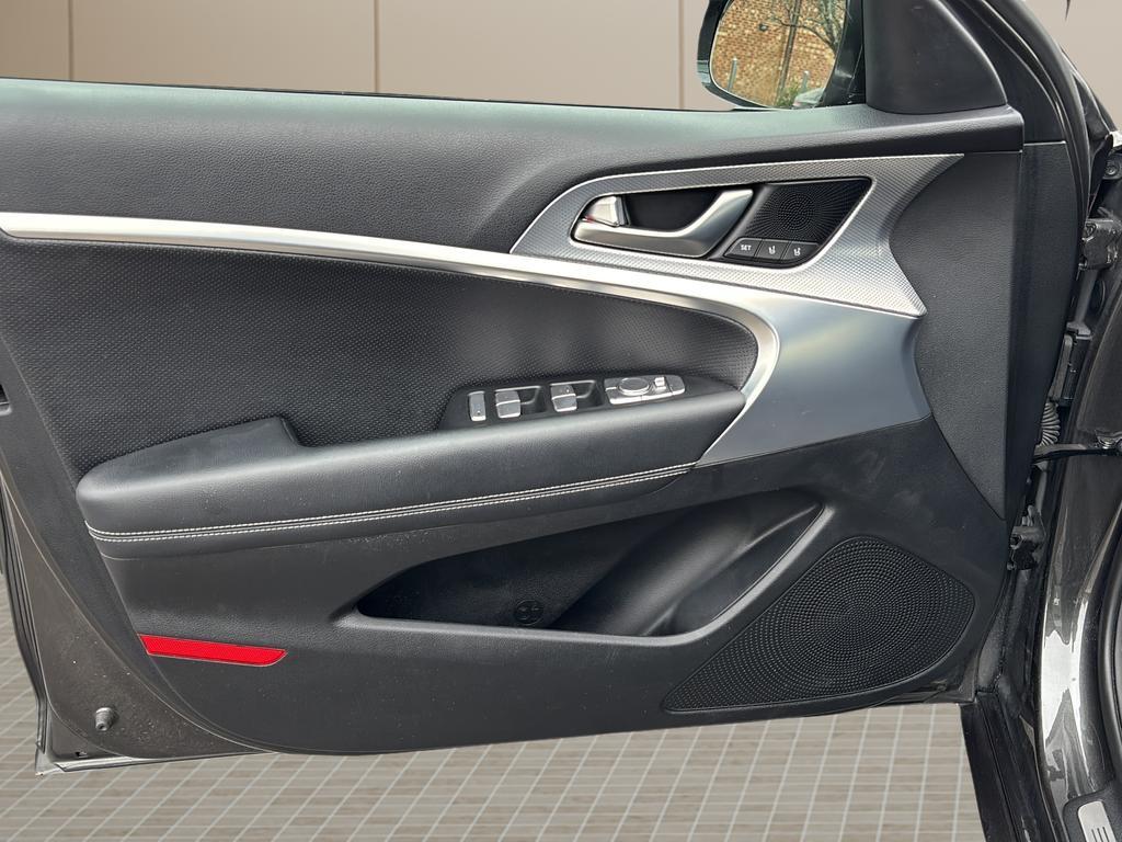 used 2022 Genesis G70 car, priced at $26,700