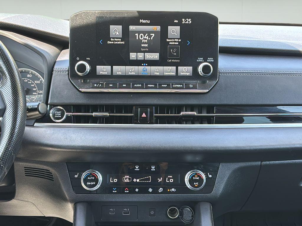 used 2022 Mitsubishi Outlander car, priced at $18,894