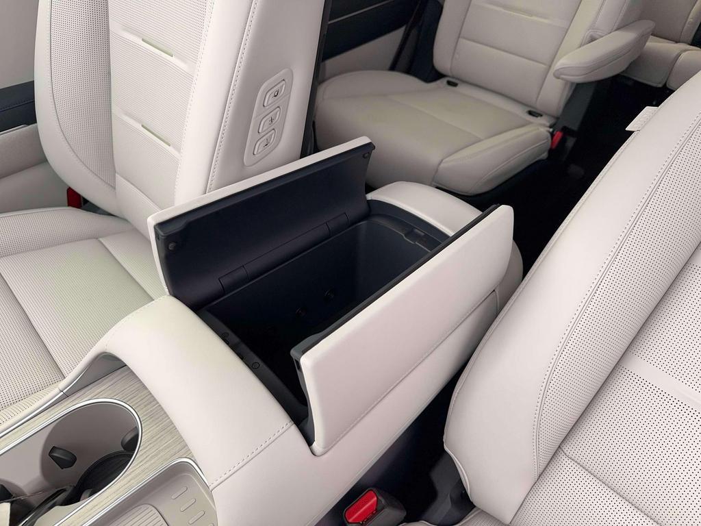 new 2026 Hyundai Palisade Hybrid car
