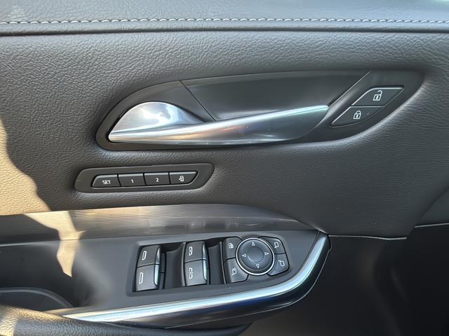 used 2024 Cadillac XT4 car, priced at $29,300