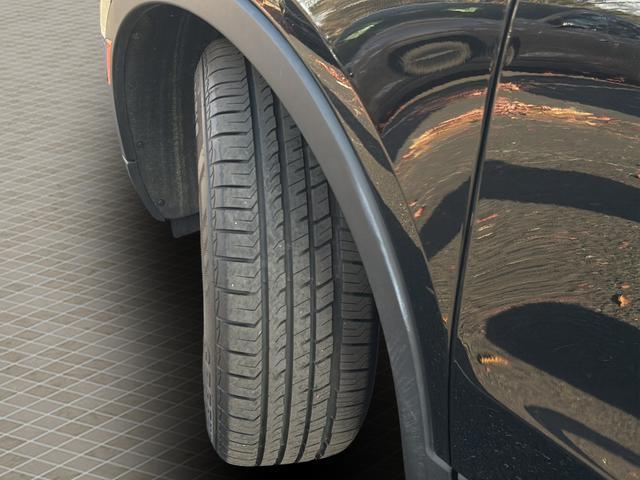 used 2024 Cadillac XT4 car, priced at $29,300