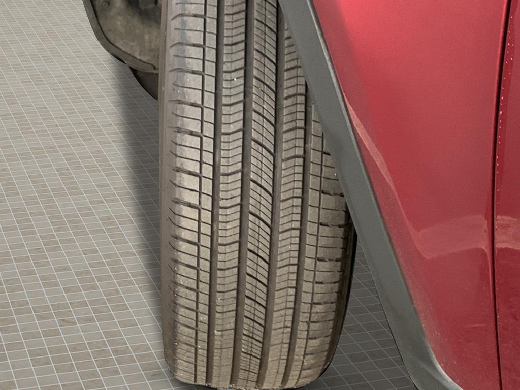 used 2024 Jeep Grand Cherokee car, priced at $28,300