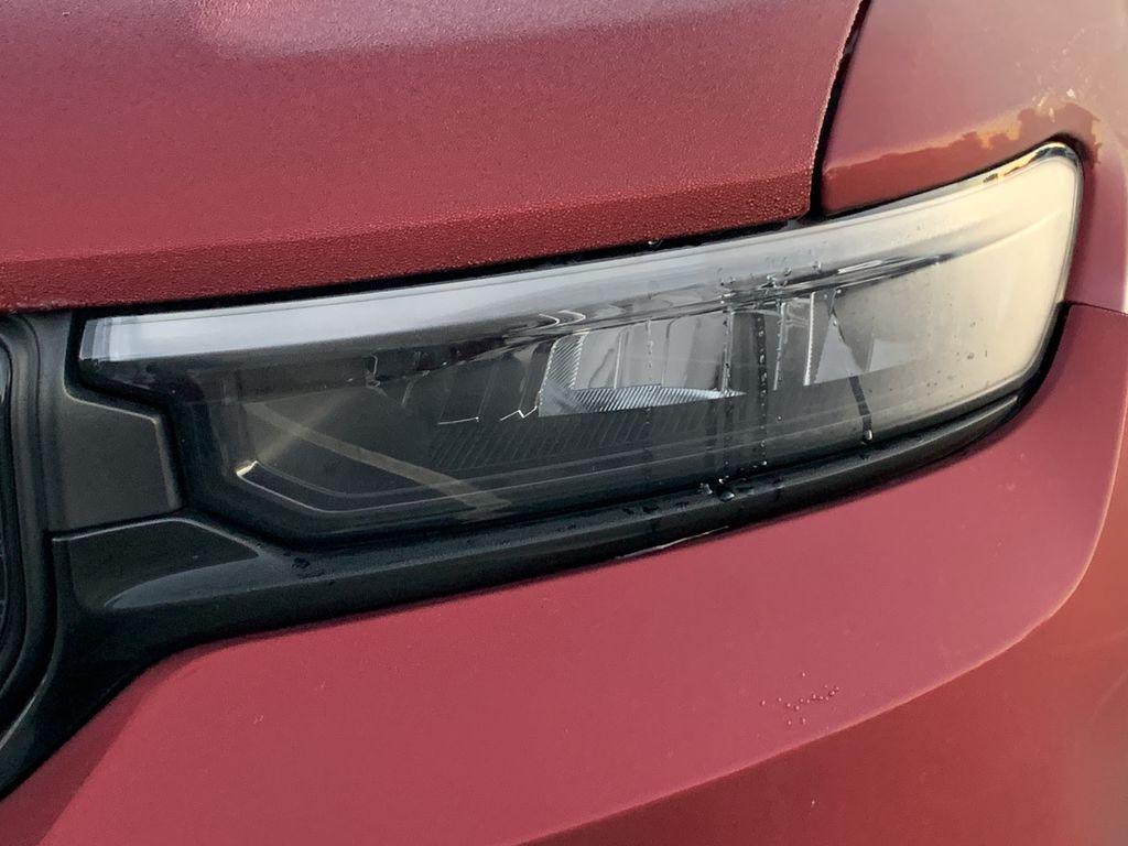 used 2024 Jeep Grand Cherokee car, priced at $28,300