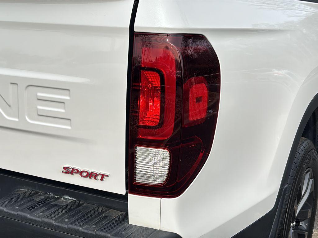 used 2025 Honda Ridgeline car, priced at $30,600