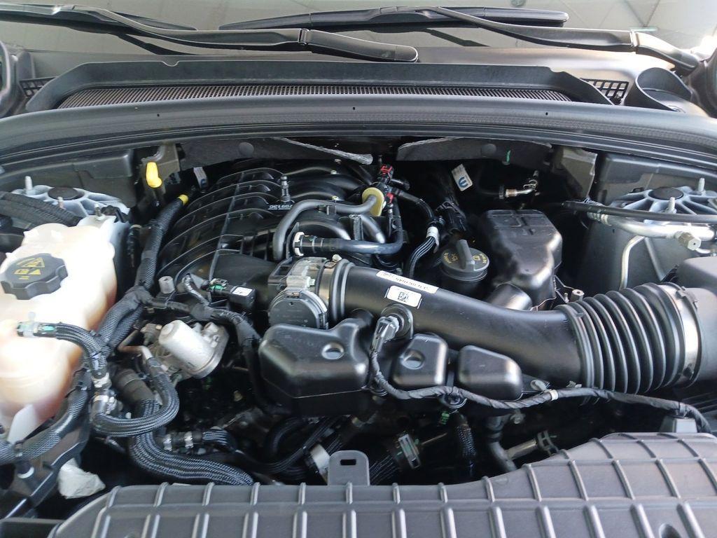 used 2023 Jeep Grand Cherokee car, priced at $32,880