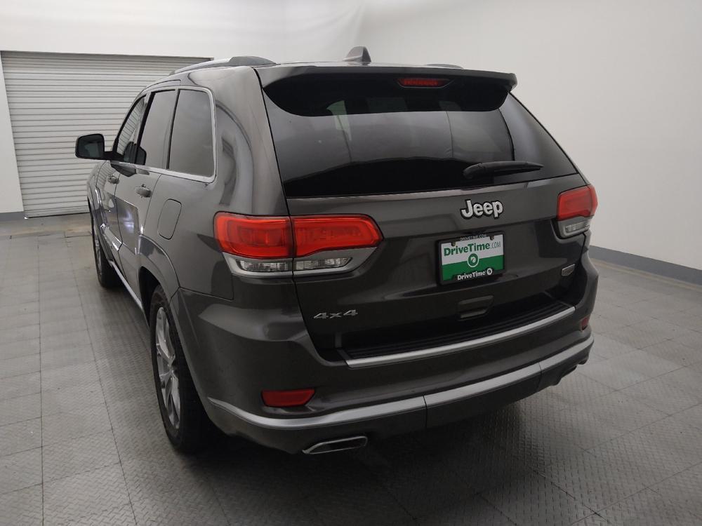 used 2020 Jeep Grand Cherokee car, priced at $29,395