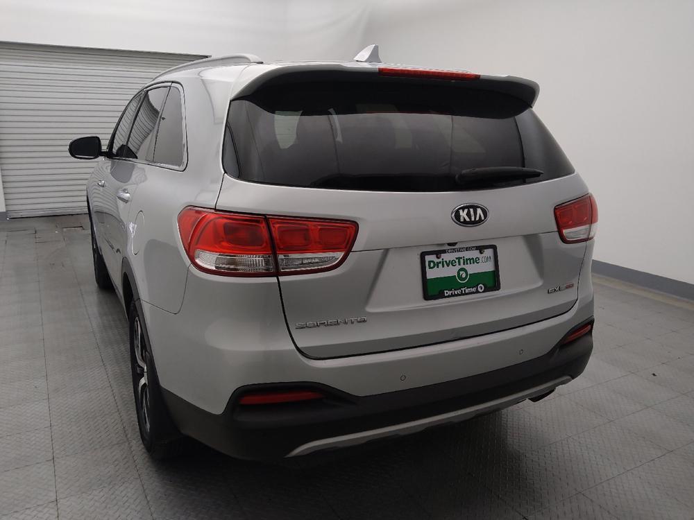 used 2016 Kia Sorento car, priced at $17,395