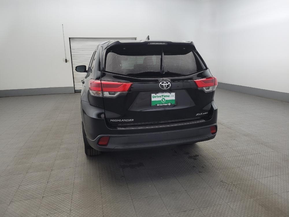 used 2019 Toyota Highlander car, priced at $24,295