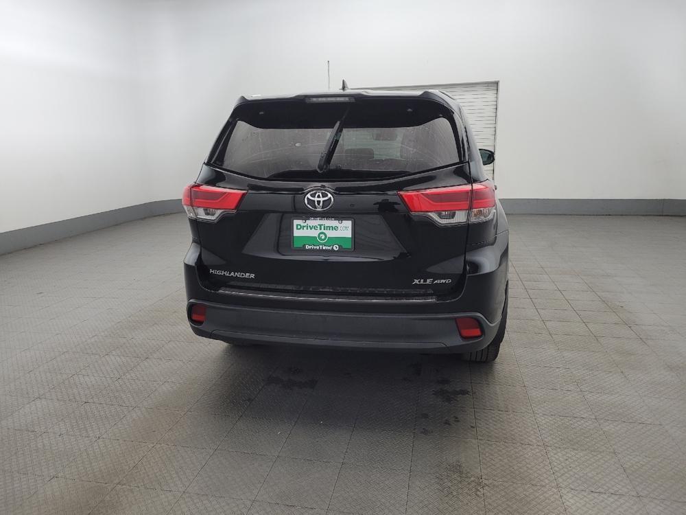 used 2019 Toyota Highlander car, priced at $24,295