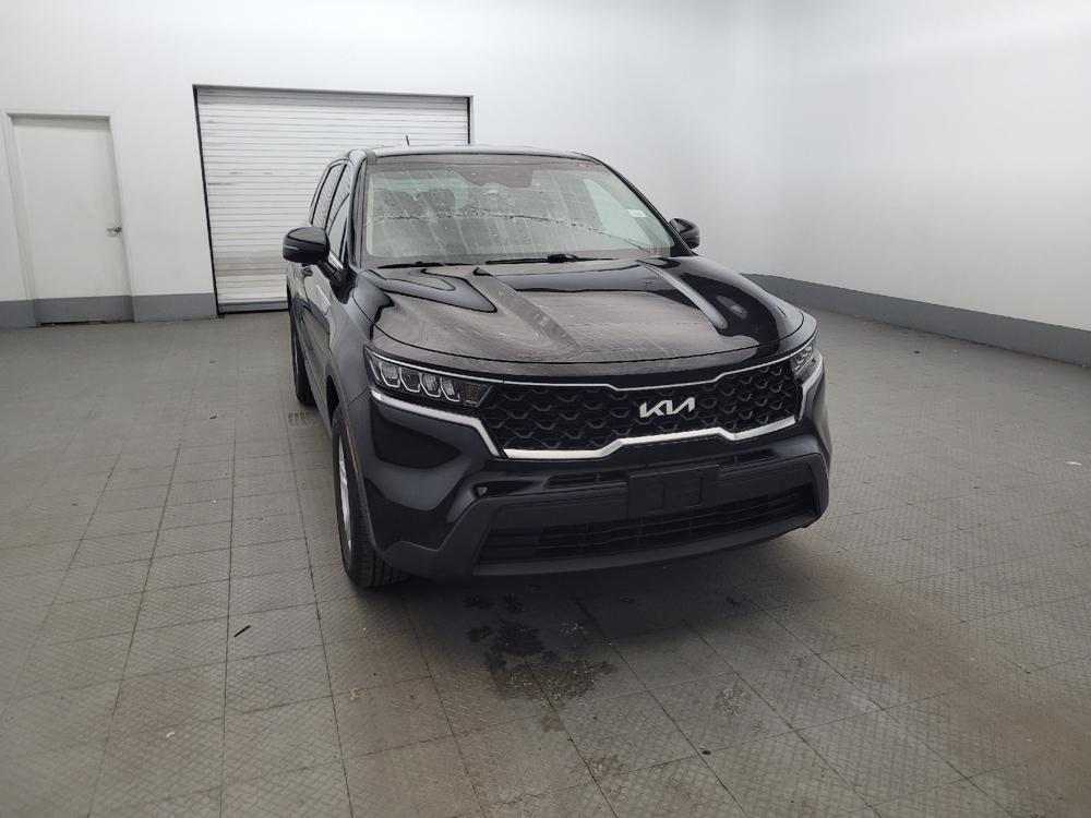 used 2022 Kia Sorento car, priced at $25,895