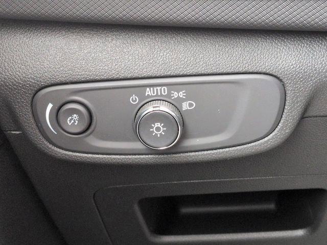 new 2026 Chevrolet TrailBlazer car, priced at $27,457