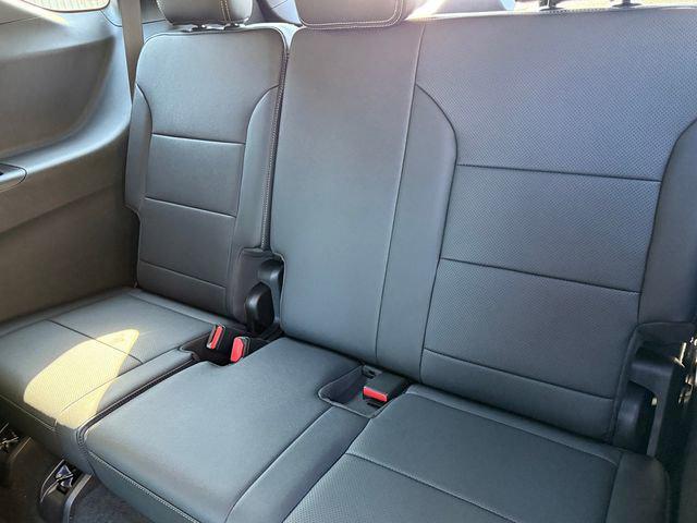 new 2026 Chevrolet Traverse car, priced at $46,675