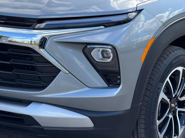 new 2026 Chevrolet TrailBlazer car, priced at $27,359