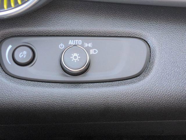 new 2026 Chevrolet Trax car, priced at $26,122