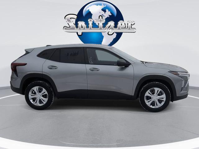 new 2026 Chevrolet Trax car, priced at $23,261