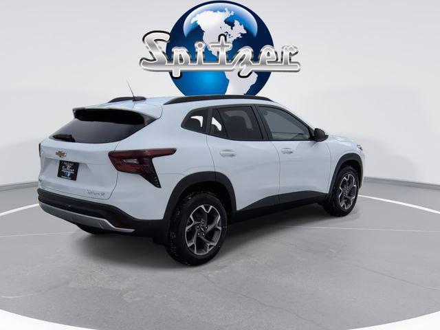 new 2026 Chevrolet Trax car, priced at $26,122