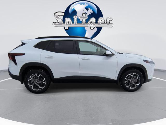new 2026 Chevrolet Trax car, priced at $26,122