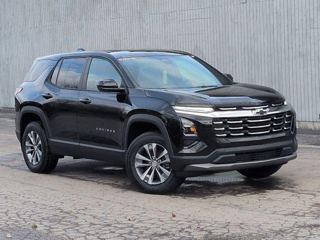 new 2026 Chevrolet Equinox car, priced at $32,180