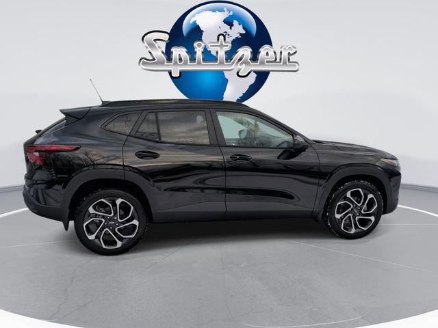 new 2026 Chevrolet Trax car, priced at $28,760