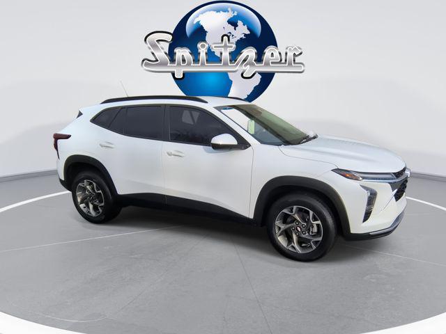 used 2024 Chevrolet Trax car, priced at $20,391