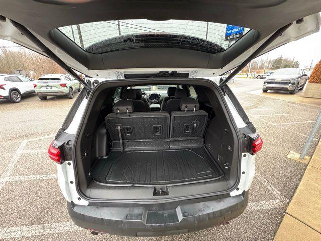 used 2023 Chevrolet Traverse car, priced at $26,559