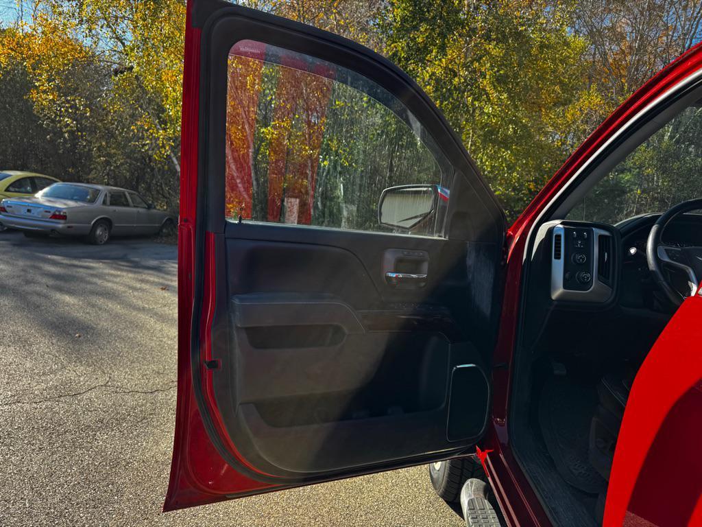 used 2015 GMC Sierra 1500 car, priced at $15,995