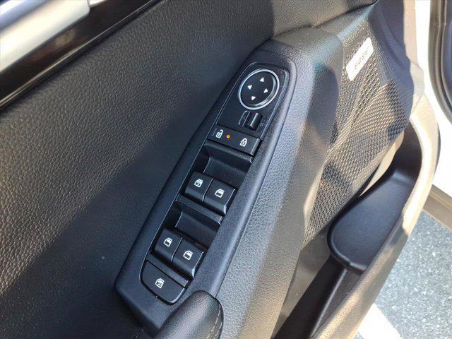 used 2024 Kia Seltos car, priced at $23,245