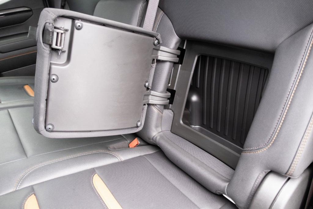 used 2023 GMC Sierra 1500 car, priced at $43,850