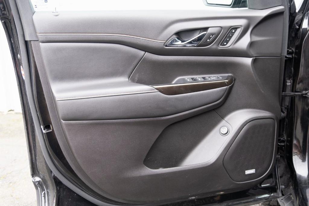 used 2022 GMC Acadia car, priced at $31,850