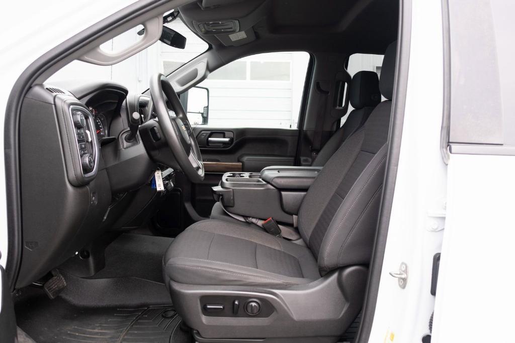 used 2021 Chevrolet Silverado 2500 car, priced at $40,185
