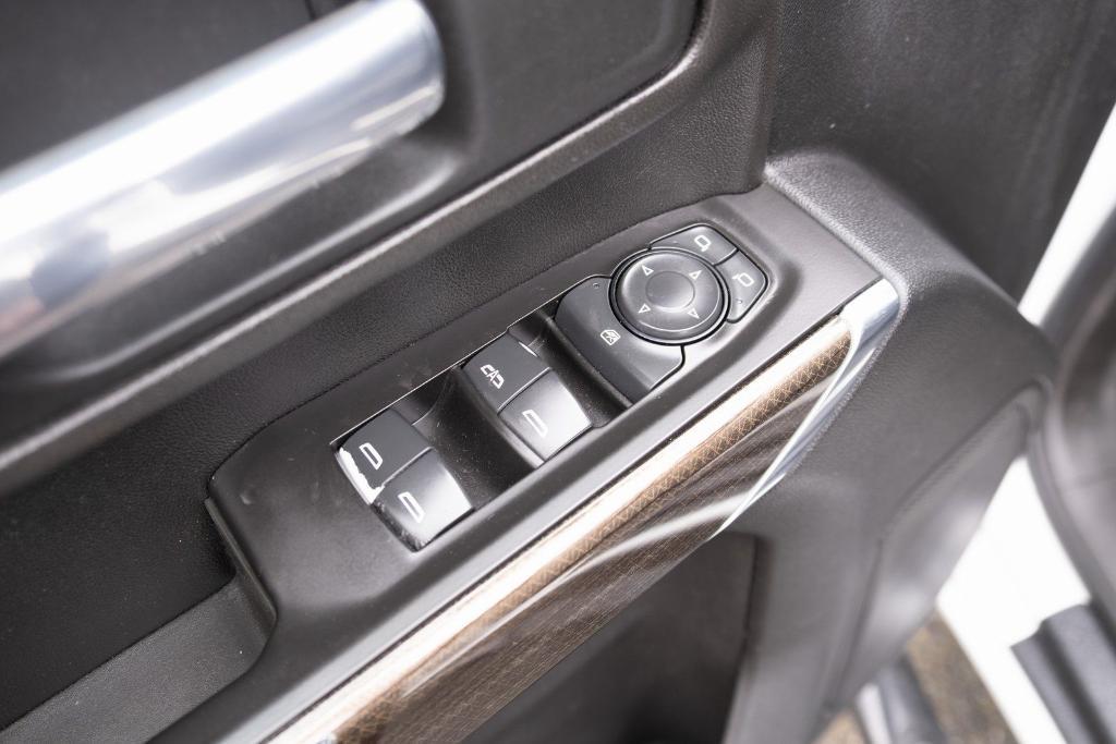 used 2021 Chevrolet Silverado 2500 car, priced at $39,985