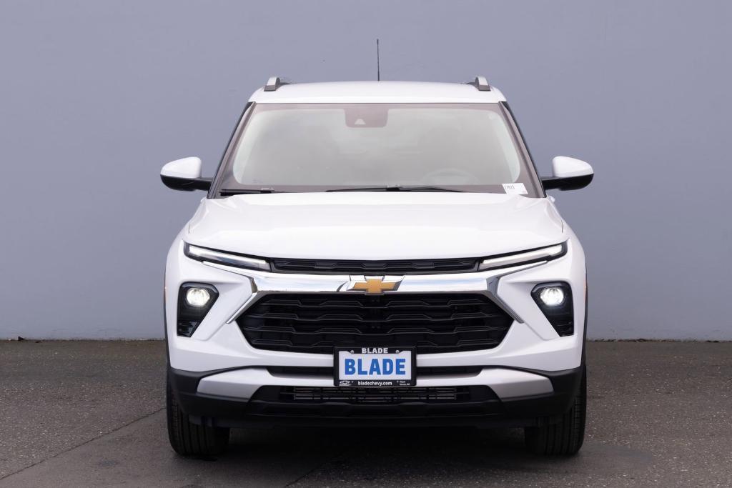 new 2026 Chevrolet TrailBlazer car, priced at $28,705