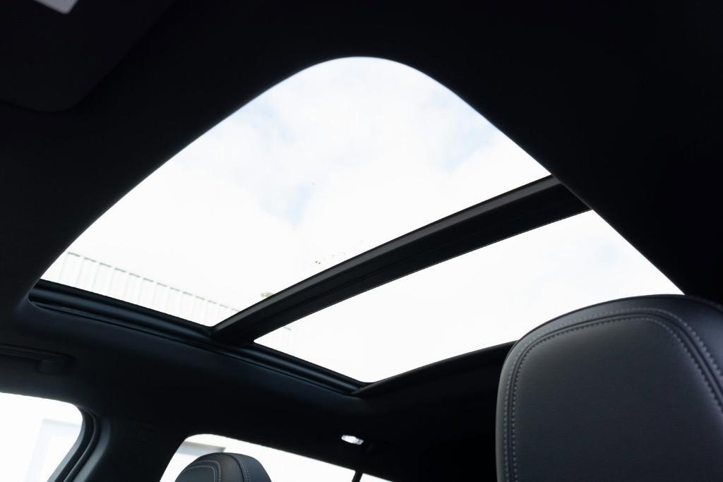 new 2025 Chevrolet Equinox EV car, priced at $39,455