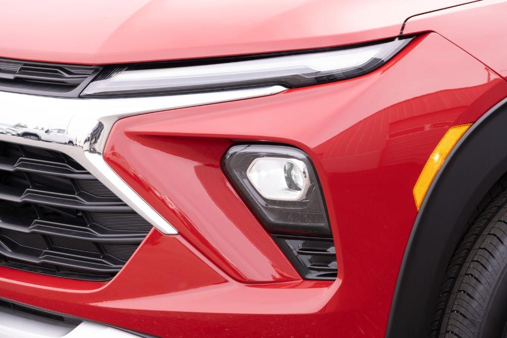 new 2026 Chevrolet TrailBlazer car, priced at $28,655