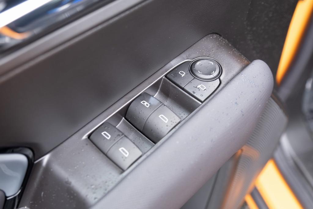 new 2025 Chevrolet Colorado car, priced at $44,115