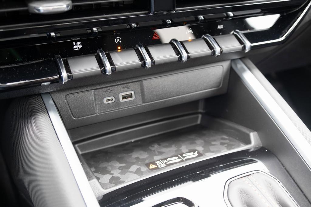 new 2025 Chevrolet Colorado car, priced at $44,115