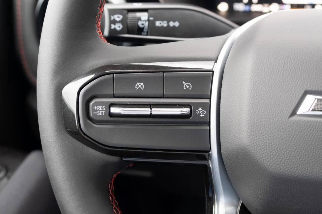 new 2025 Chevrolet Colorado car, priced at $44,115