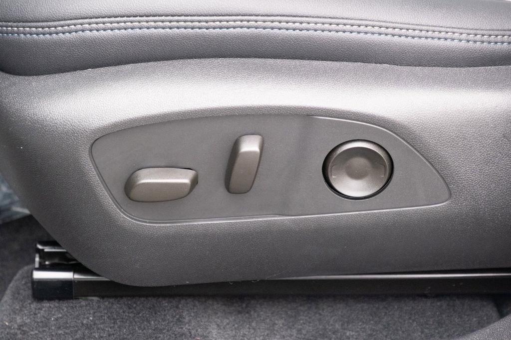 new 2026 Chevrolet Equinox EV car, priced at $37,095