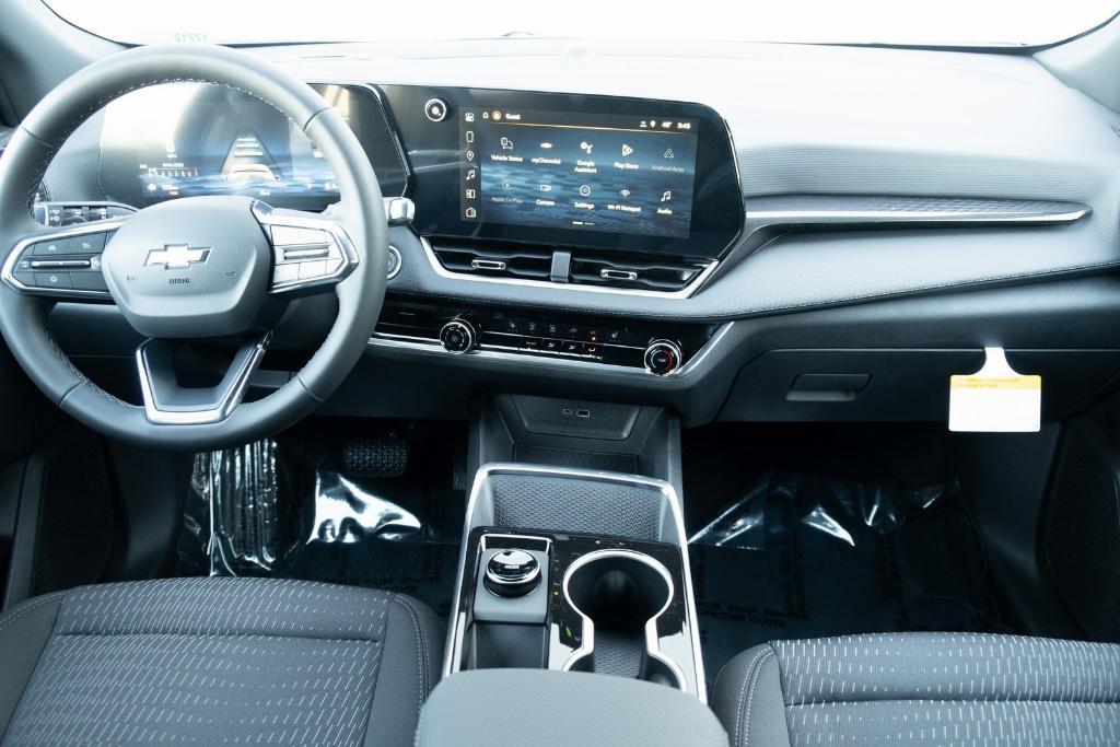 new 2026 Chevrolet Equinox car, priced at $29,125