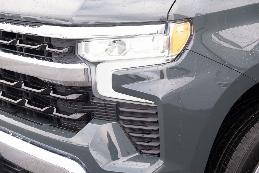 used 2025 Chevrolet Silverado 1500 car, priced at $43,850