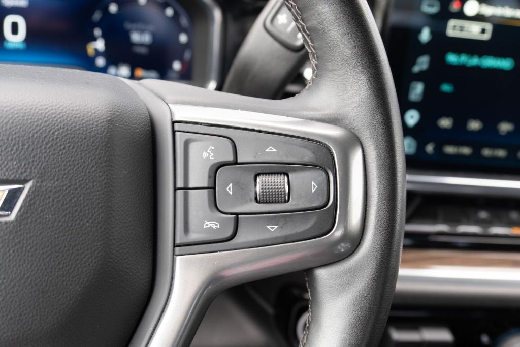 used 2025 Chevrolet Silverado 1500 car, priced at $42,700