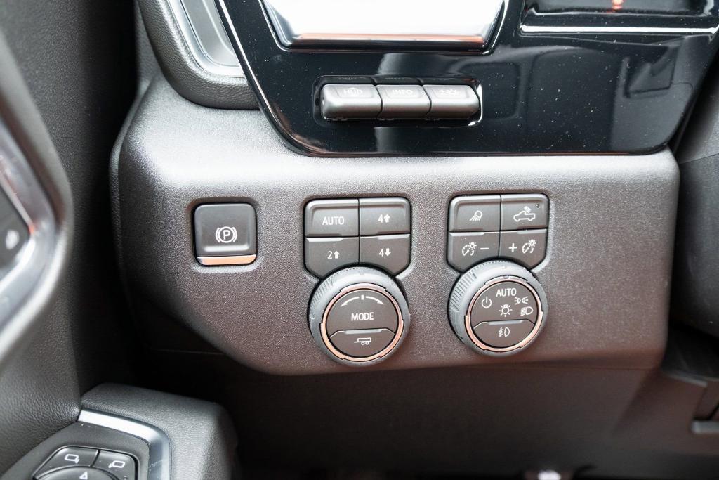 new 2026 Chevrolet Silverado 2500 car, priced at $86,930